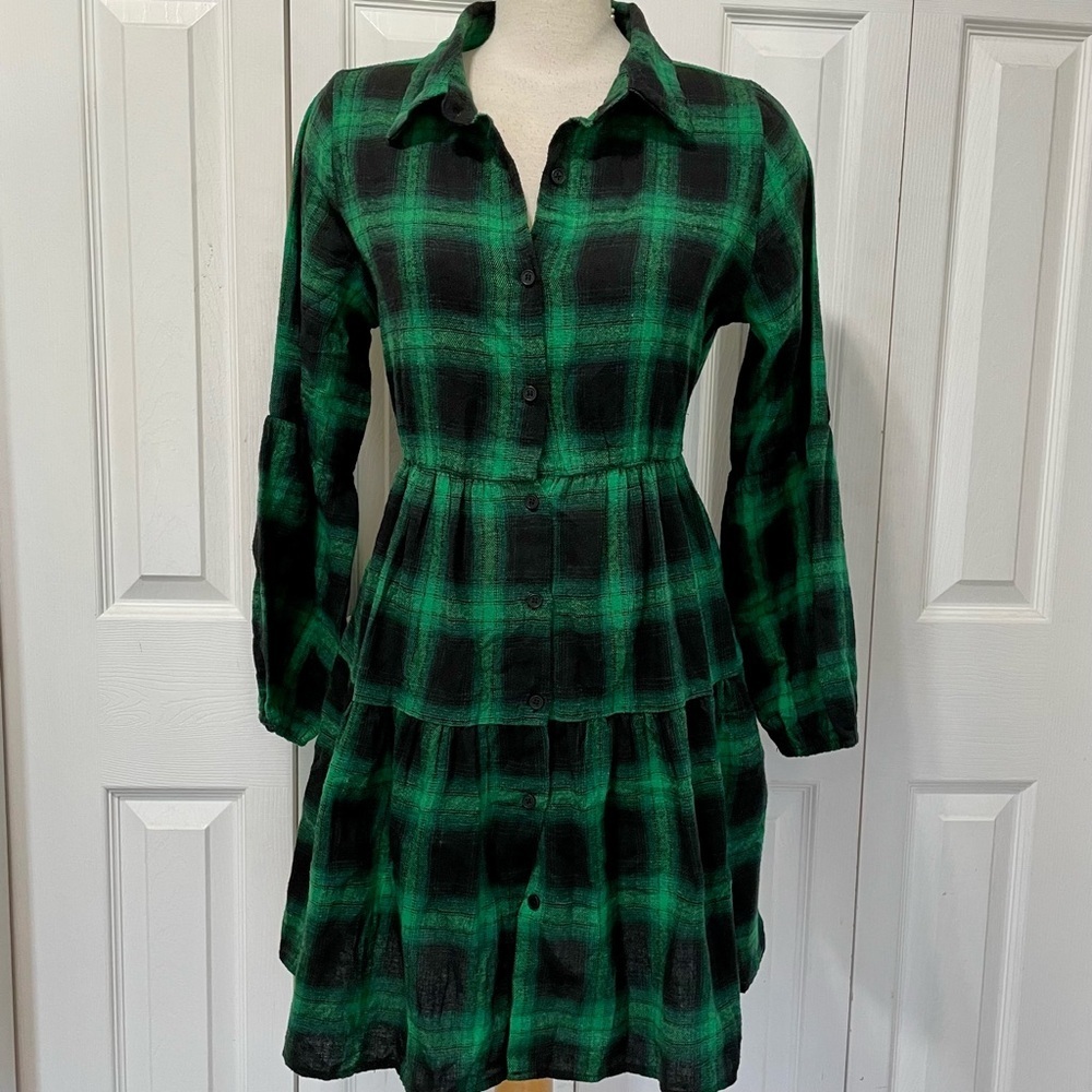 Blooming Jelly Green and Black Plaid Shirt Dress with Pockets